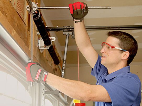 BEST SOLUTIONS FOR EVERY GARAGE DOOR NEED