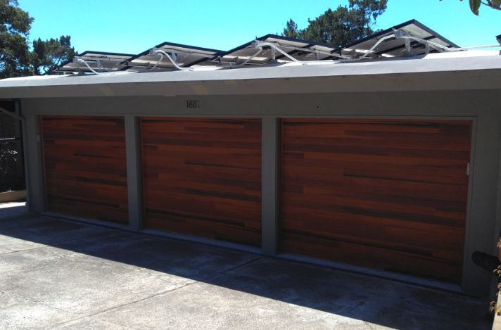 RESIDENTIAL GARAGE DOORS